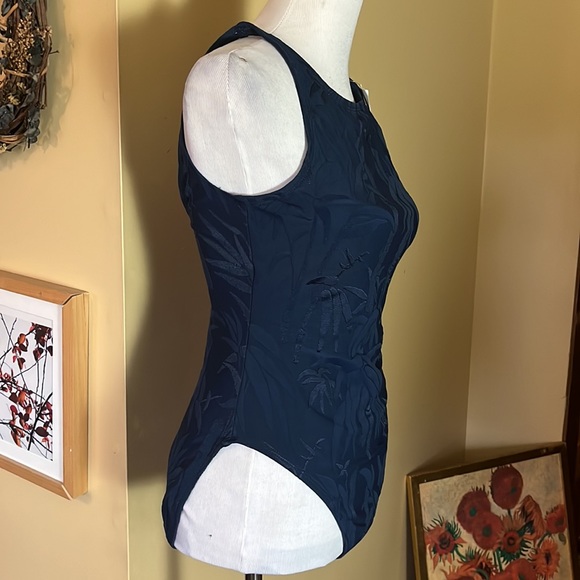 TOMMY BAHAMA Size 14 Monochromic MODEST Palm-tree "Textured Print" 1-Pc $158 NEW - Picture 3 of 16